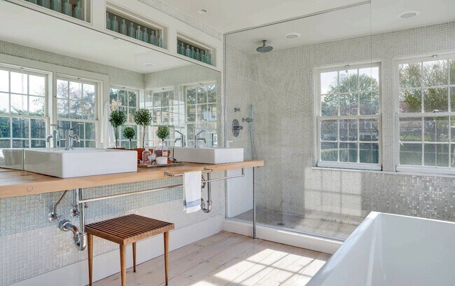 Building Photo - 20 Jefferson St