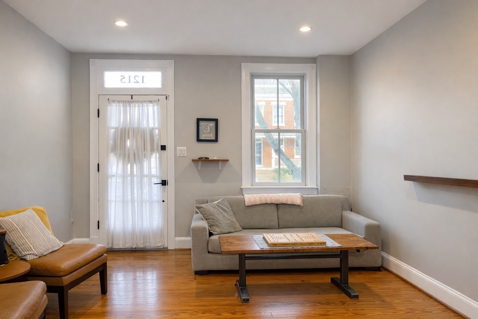 Building Photo - 1215 C St SE