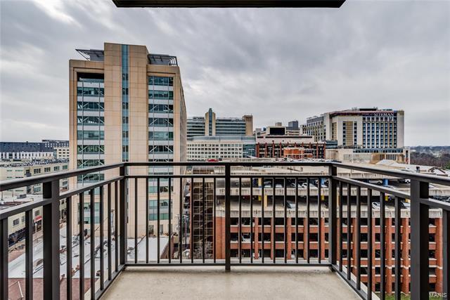 Building Photo - 4909 Laclede Ave