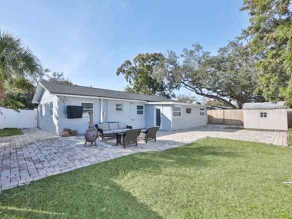 Building Photo - 6206 S Adelia Ave