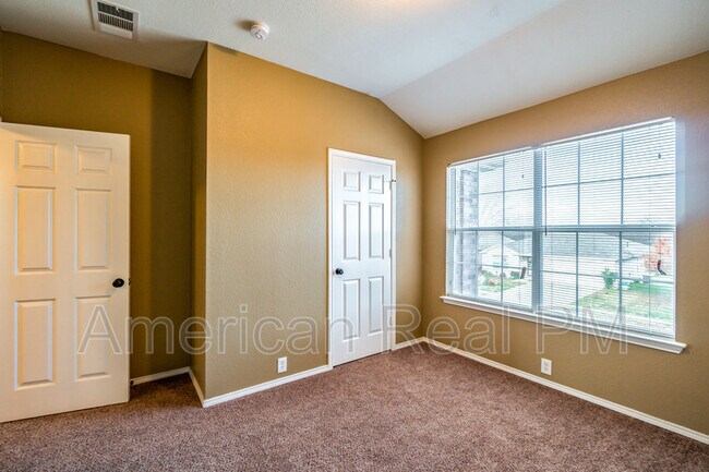 Building Photo - 2501 Tar Heel Dr