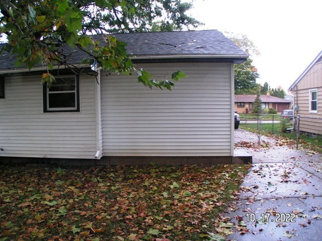 Building Photo - 1544 32nd St SW