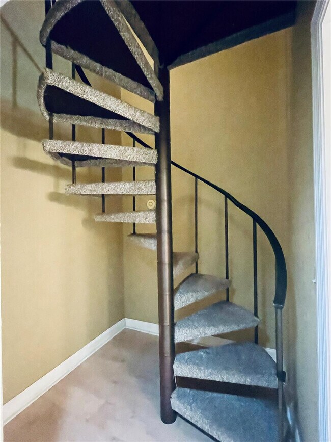 Building Photo - 57 Deer Creek Rd