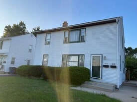 Building Photo - 6838 W Oklahoma Ave