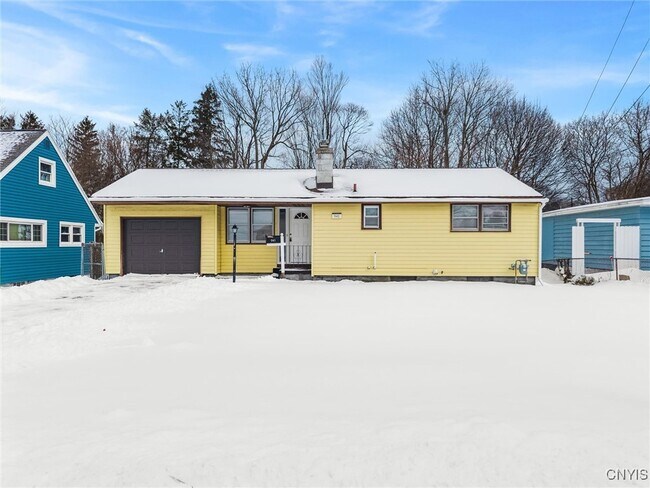 Building Photo - 941 Jamesville Ave