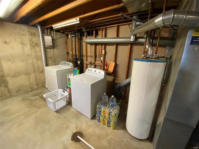 Building Photo - 7 Edgeworth Ave