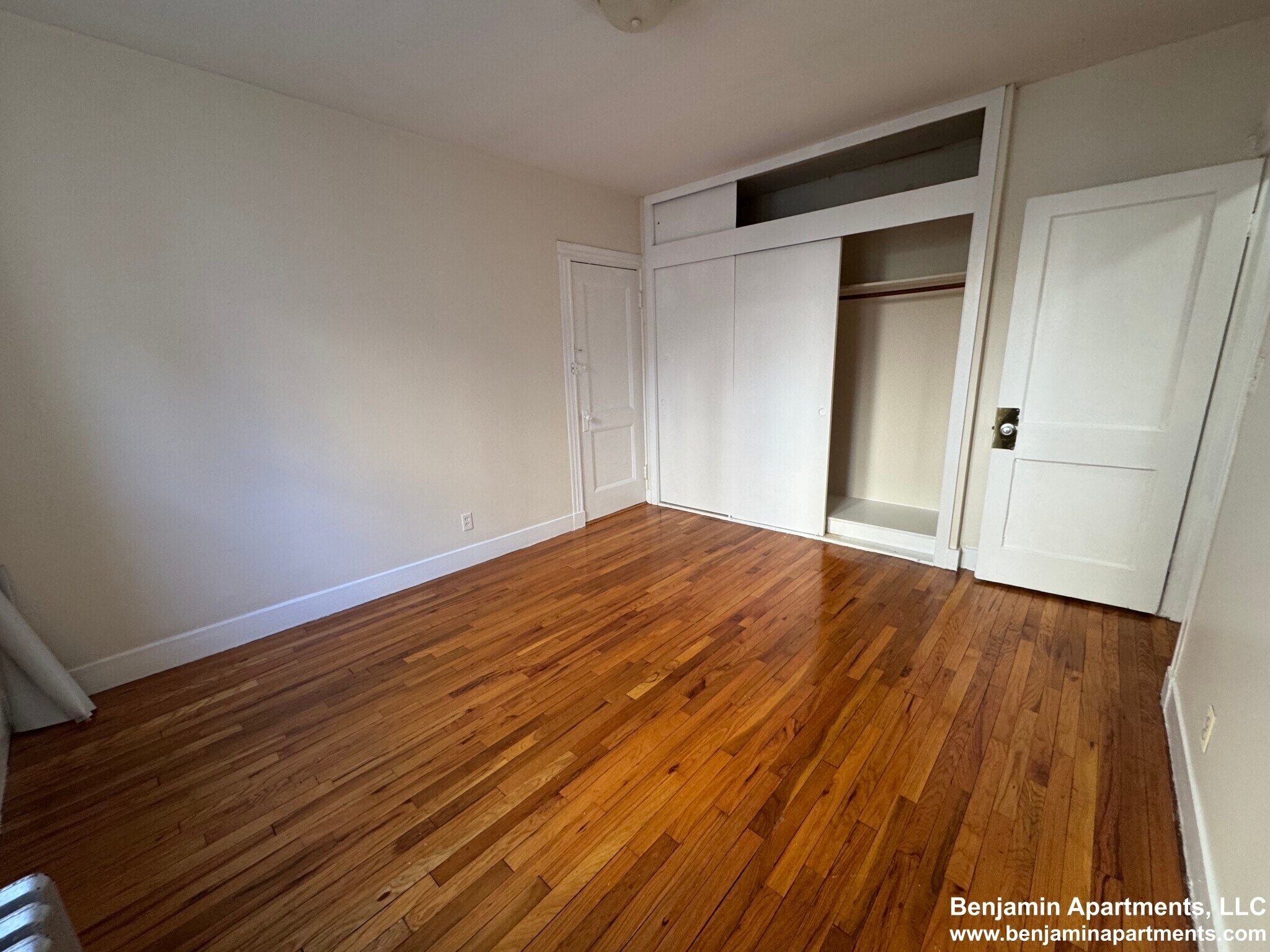 Building Photo - 120 Washington St