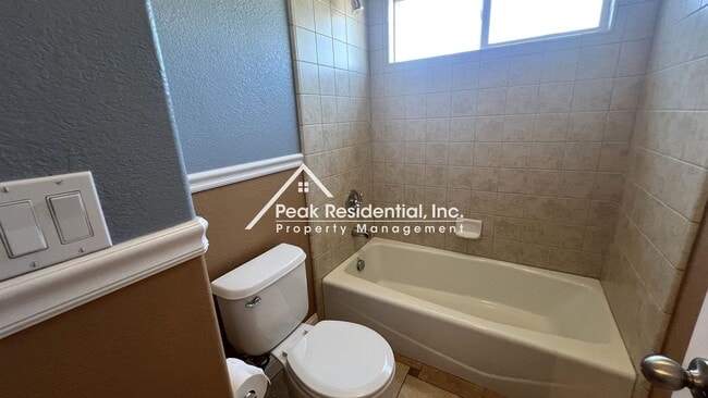 Building Photo - 3351 Jami Ct