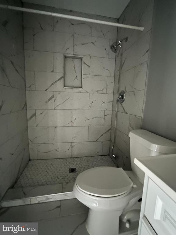 Building Photo - 7601 Lee Landing Dr