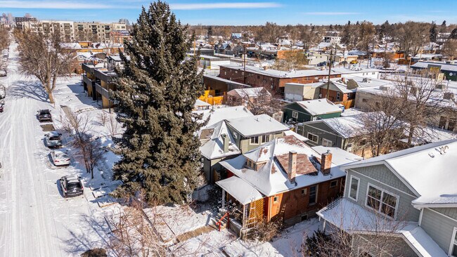 Building Photo - 2340 S Acoma St
