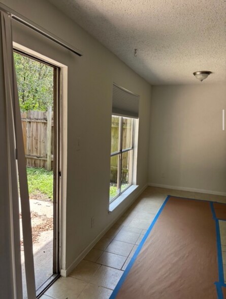 Building Photo - 2906 Sweeney Ln