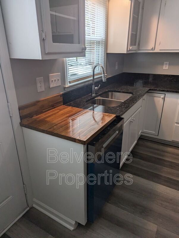 Building Photo - 2314 Bethabara Rd