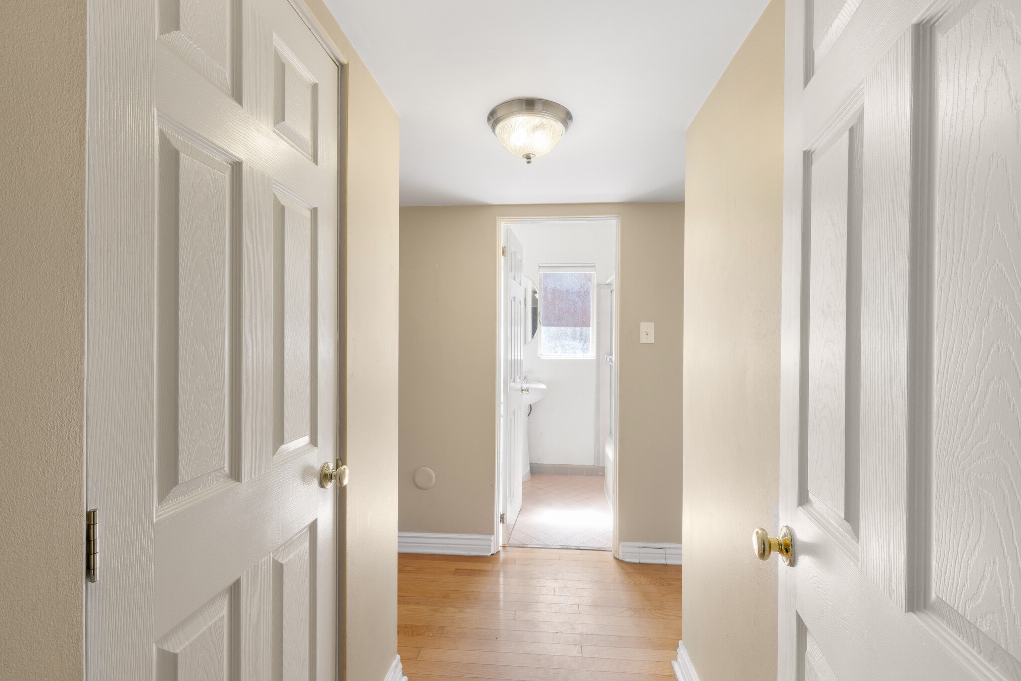 Hallway - 543 W Coronado Rd