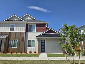 Building Photo - 4819 Harvest Pkwy
