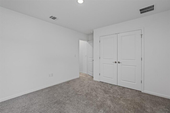 Building Photo - 13506 Grand Central Dr