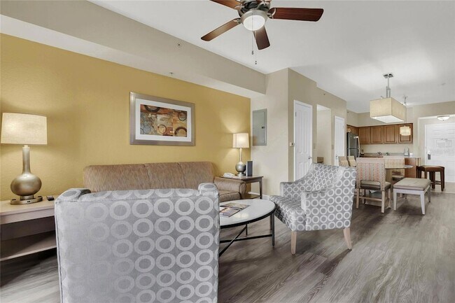 Building Photo - 12544 Floridays Resort Dr