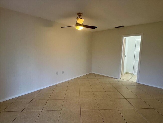 Building Photo - 10849 NW 30th Pl
