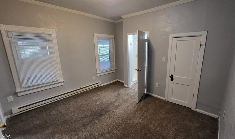 Building Photo - 520 Ruddle Ave