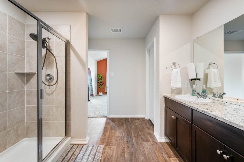 Building Photo - 6403 Embankment Rd