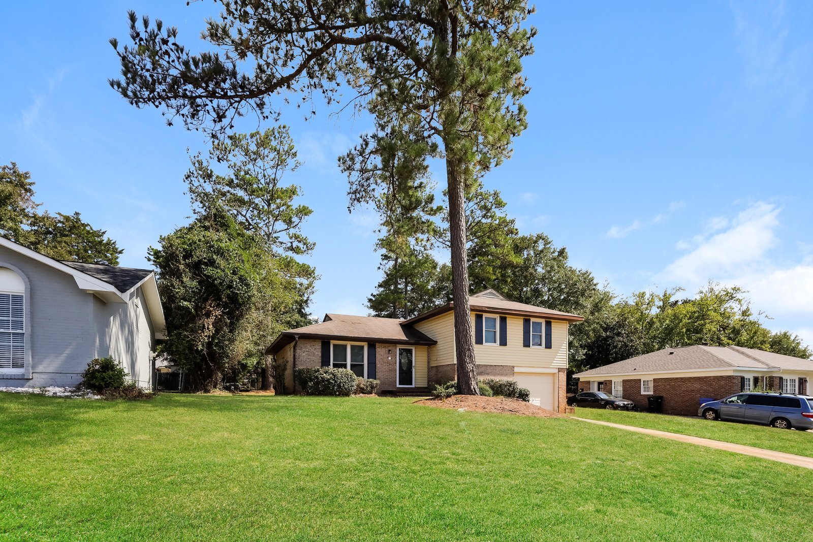 Building Photo - 1113 Rowell St