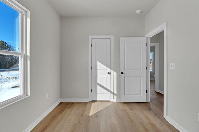 Building Photo - Now Leasing – Brand New Duplex in Haysville