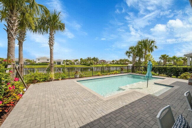 Building Photo - 12597 Nautilus Cir