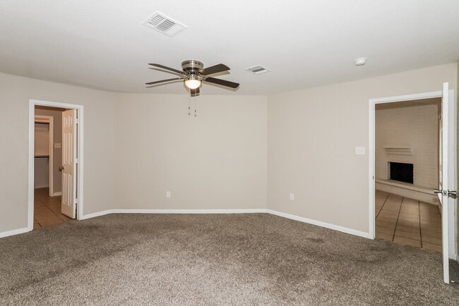 Building Photo - 2631 Dawn Star Dr