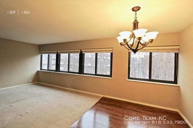 Building Photo - Winston Churchill Condo for Rent