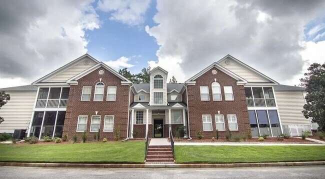 Building Photo - 2129 Sanderling Dr