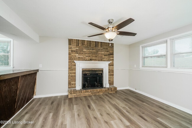 Building Photo - 8603 Honor Ave