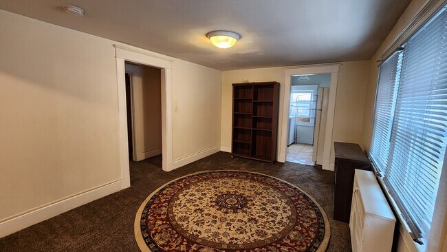 Dinning room - 6909 Linden Ave