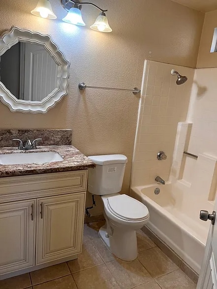 Building Photo - 13669 Balboa Ct