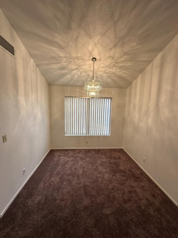 Building Photo - 213 Surrey St