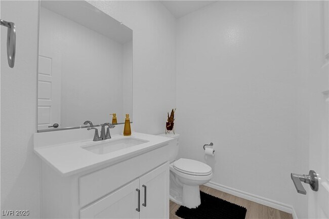 Building Photo - 195 Vander Rdg St