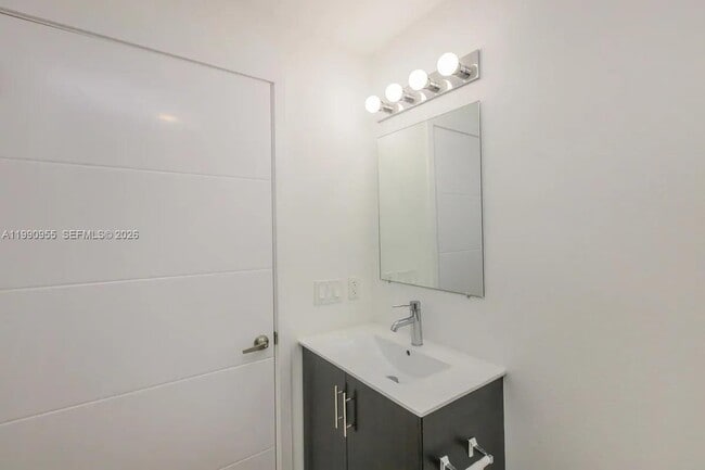 Building Photo - 25850 SW 140th Ct