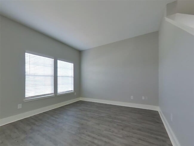 Building Photo - 15839 S Alley Ct