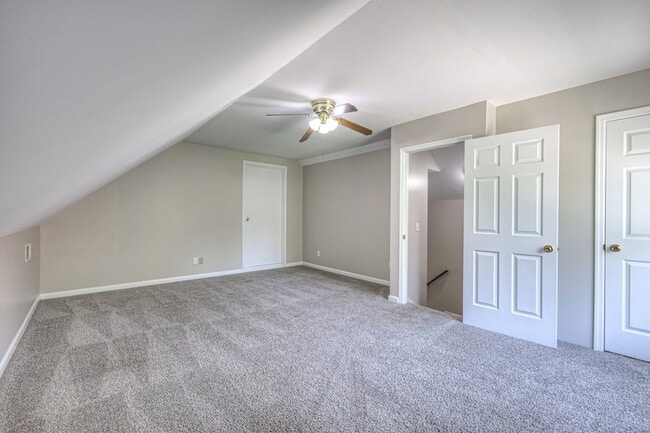 Building Photo - 405 Sandi Ct