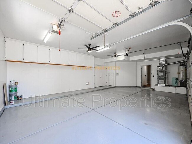 Building Photo - 10033 N 55th Pl