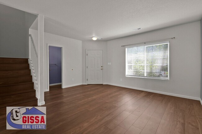 Building Photo - Cute home with engineered hardwood flooring throughout is available now!