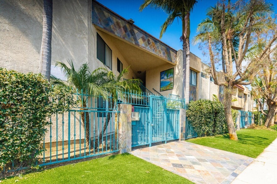 Torrance Villa Pacifica 15001502 W 204th St Torrance CA 90501