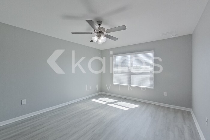 Building Photo - 4651 Malay Cir