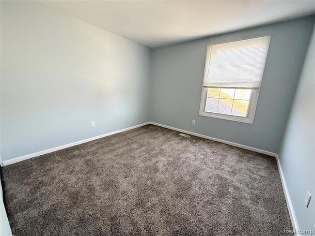 Building Photo - 23647 Stonehenge Blvd