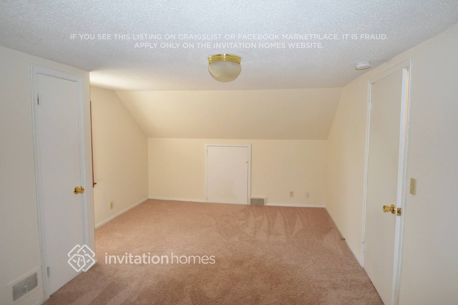 Building Photo - 3349 Xenwood Ave S