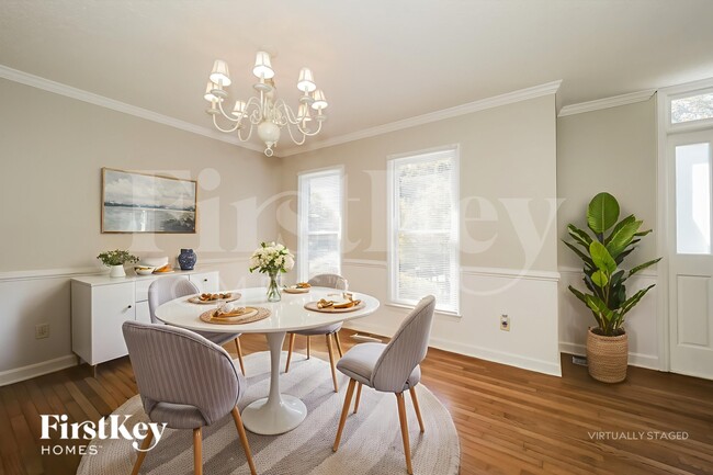 Building Photo - 3125 Glenshire Dr