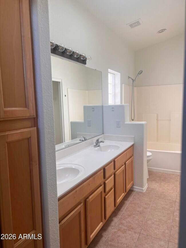 Building Photo - 3580 W Chama Dr