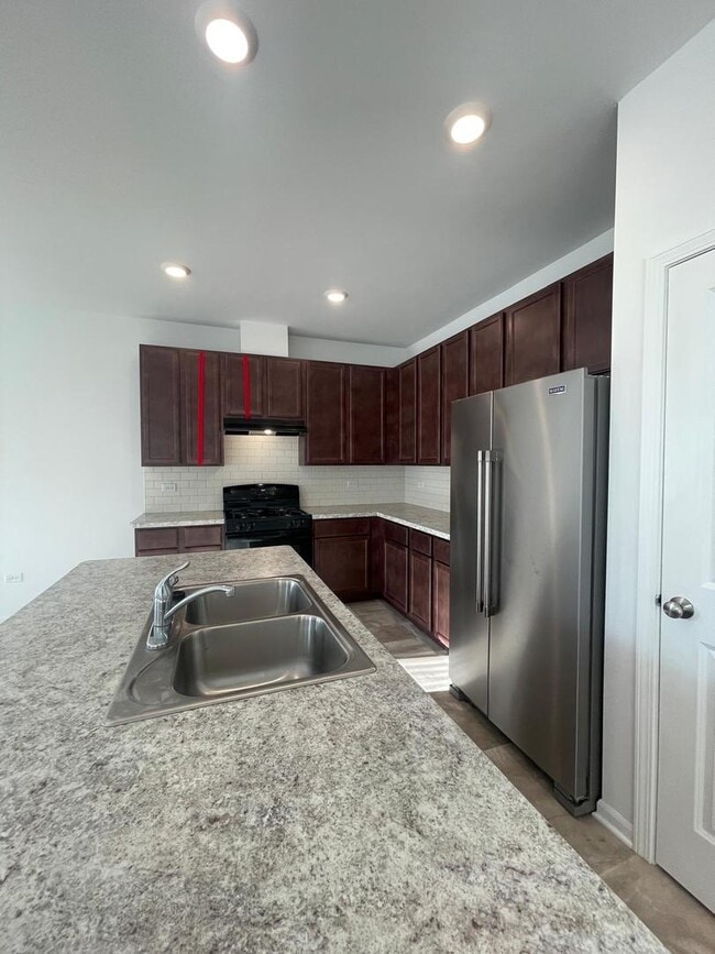 Building Photo - 4219 Chelsea Mnr Cir