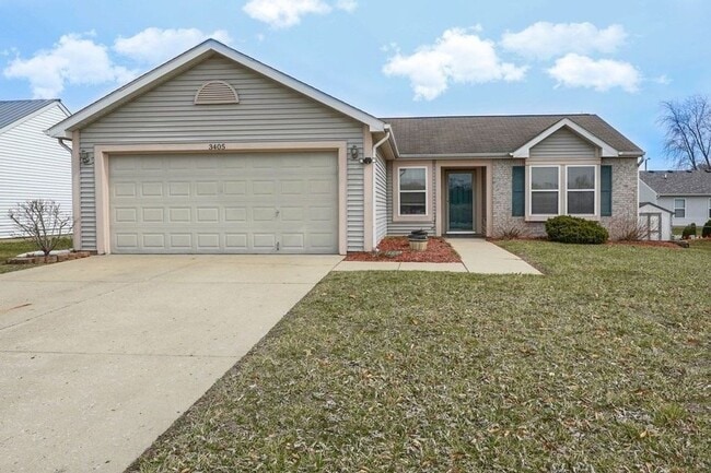 Building Photo - South side 3 Bedroom, 2 Bath Home, w/ 2 car attached garage