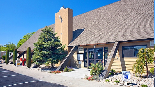 Main Building Entrance - Silverada Estates