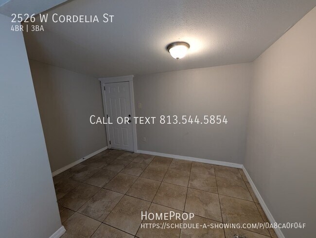 Building Photo - 2526 W Cordelia St