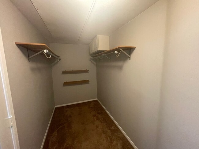 Building Photo - 101 W Market St